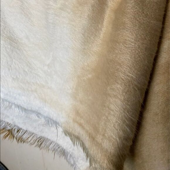 Mixit Cream Tonal Fringe Scarf - Picture 3 of 5